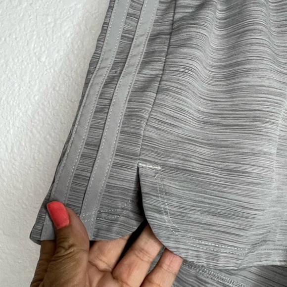 ADIDAS Pacer 3-Stripes Woven Heather Shorts Size XS. - Picture 6 of 9